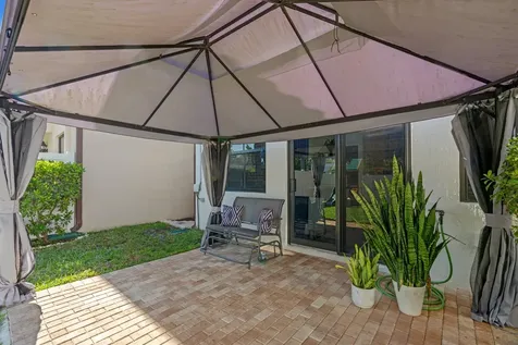 3006 Hop Tree Way Riviera Beach FL 33410