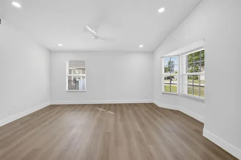 5047 Brian Boulevard Boynton Beach FL 33472