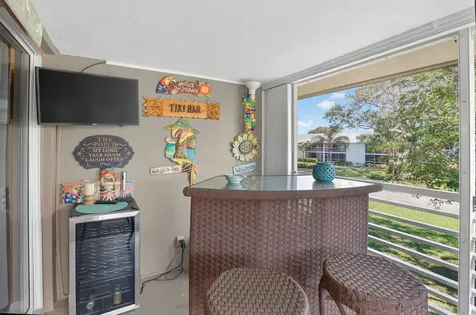 6 Garden Street Tequesta FL 33469