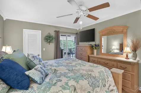 6 Garden Street Tequesta FL 33469