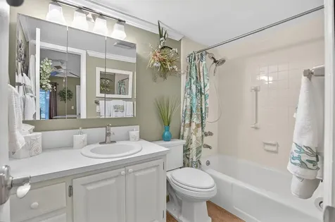 6 Garden Street Tequesta FL 33469