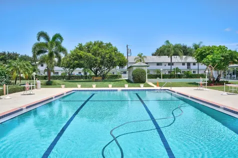 6 Garden Street Tequesta FL 33469