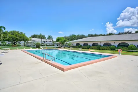 6 Garden Street Tequesta FL 33469