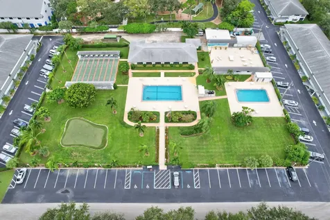 6 Garden Street Tequesta FL 33469