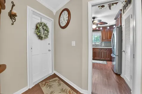 6 Garden Street Tequesta FL 33469