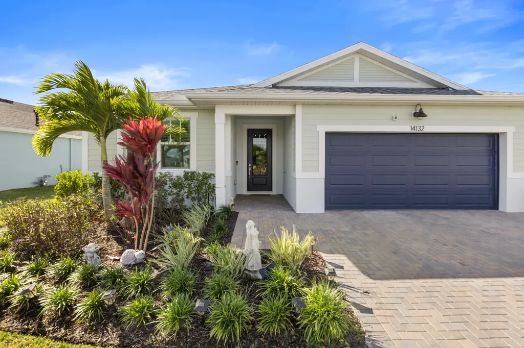 14132 Sw Enzi Way Port Saint Lucie FL 34987
