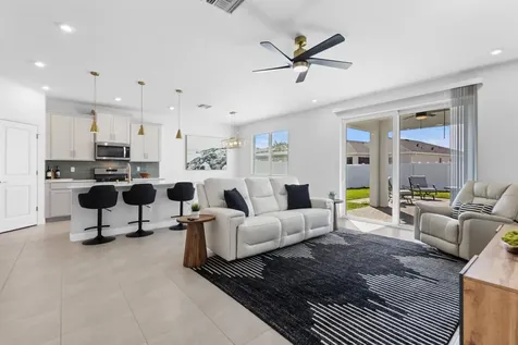 14132 Sw Enzi Way Port Saint Lucie FL 34987