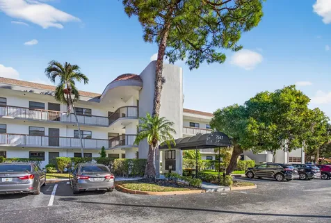 7547 Nw 79th Avenue Tamarac FL 33321