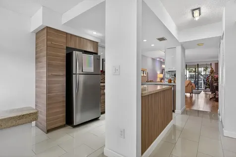 7547 Nw 79th Avenue Tamarac FL 33321