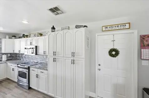 1972 Se Esterbrook Street Port Saint Lucie FL 34983