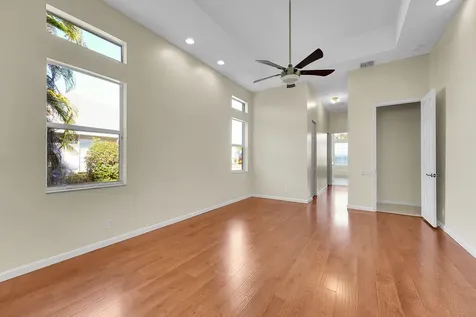 211 Nw Pleasant Grove Way Port Saint Lucie FL 34986