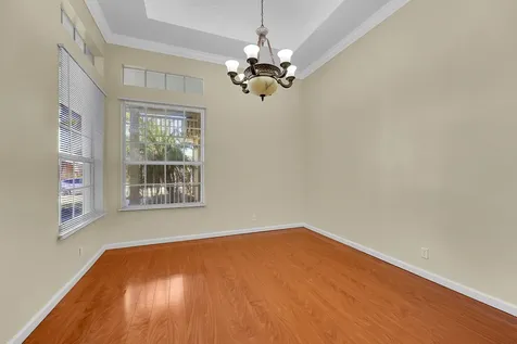 211 Nw Pleasant Grove Way Port Saint Lucie FL 34986