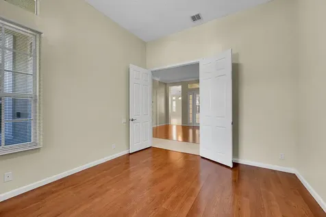 211 Nw Pleasant Grove Way Port Saint Lucie FL 34986