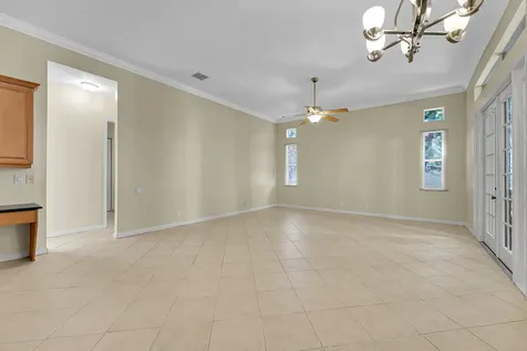 211 Nw Pleasant Grove Way Port Saint Lucie FL 34986