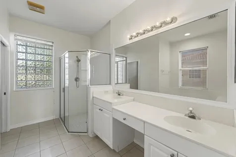 558 Waverly Circle Port Saint Lucie FL 34983