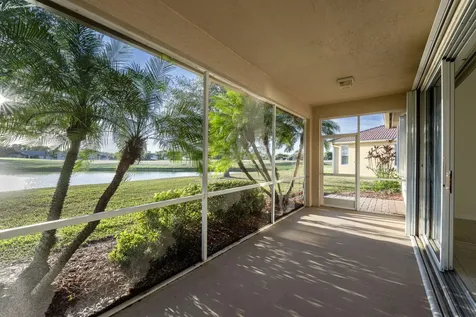 558 Waverly Circle Port Saint Lucie FL 34983