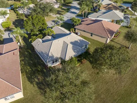 558 Waverly Circle Port Saint Lucie FL 34983