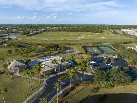 558 Waverly Circle Port Saint Lucie FL 34983