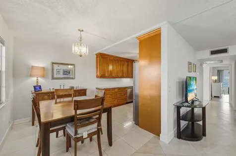 3063 Yarmouth D Boca Raton FL 33434