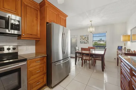 3063 Yarmouth D Boca Raton FL 33434