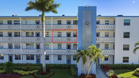 3063 Yarmouth D Boca Raton FL 33434