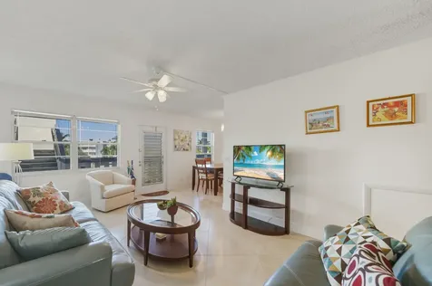 3063 Yarmouth D Boca Raton FL 33434