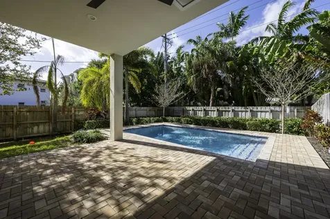 1031 Ne 13th Avenue Fort Lauderdale FL 33304