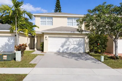 4135 Eastridge Circle Deerfield Beach FL 33064