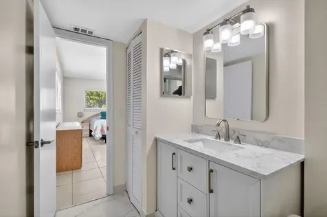 2615 Ne 1st Court Boynton Beach FL 33435