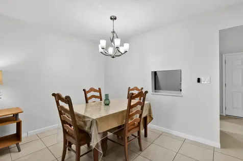 2615 Ne 1st Court Boynton Beach FL 33435