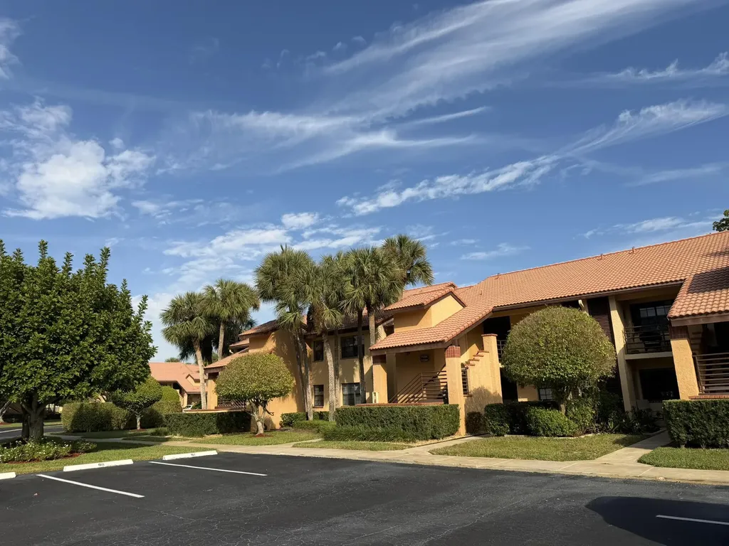 11268 Aspen Glen Drive Boynton Beach FL 33437