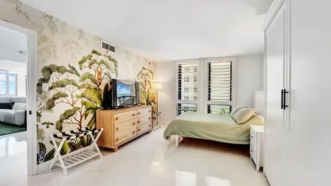 5380 N Ocean Drive Singer Island FL 33404