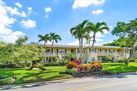 3 Stratford Drive Boynton Beach FL 33436