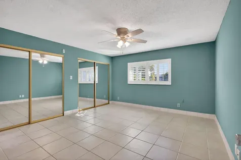 5926 Los Alamos Lane Delray Beach FL 33484