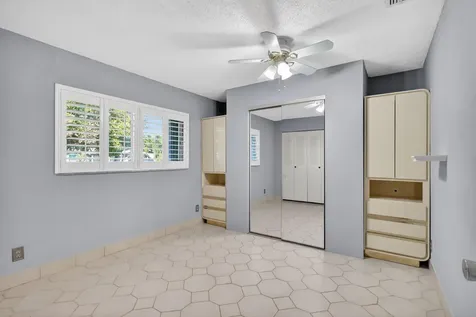 5926 Los Alamos Lane Delray Beach FL 33484