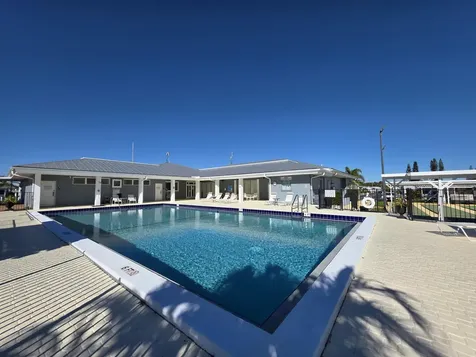 99 Sandhill Boulevard Fort Pierce FL 34982