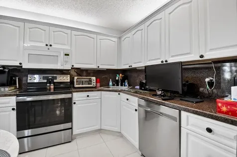 5099 Splendido Court Boynton Beach FL 33437