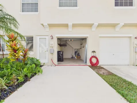 2139 Se Jamieson Drive Port Saint Lucie FL 34952