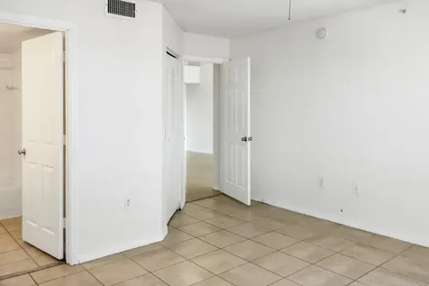 5065 Wiles Road Coconut Creek FL 33073