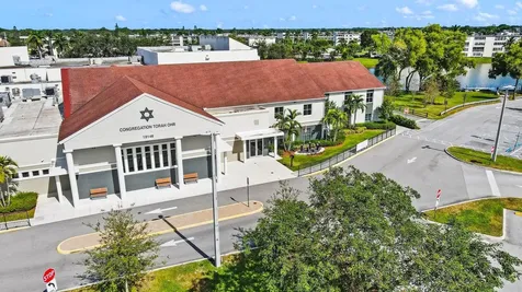 113 Mansfield C Boca Raton FL 33434