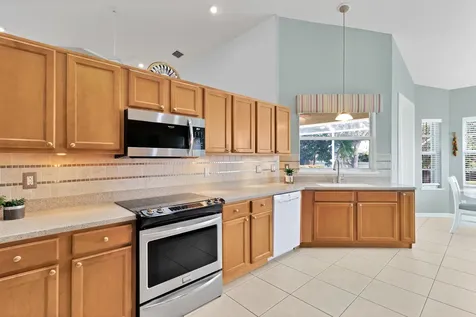 680 23rd Avenue Vero Beach FL 32962