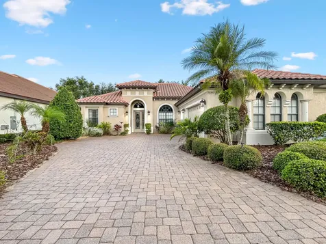 26345 San Gabriel Howey-in-the-Hills FL 34737