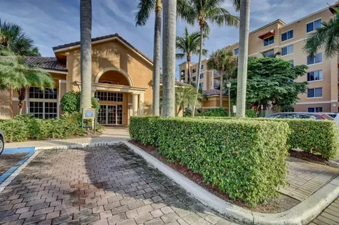 1100 Scotia Drive Hypoluxo FL 33462