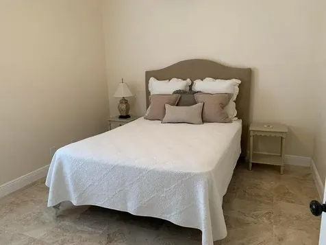 3950 Horse Trail Loxahatchee FL 33470