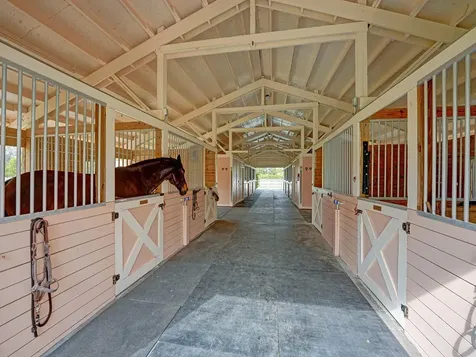 3950 Horse Trail Loxahatchee FL 33470