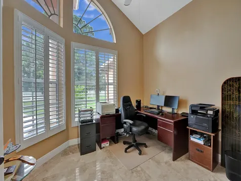 3950 Horse Trail Loxahatchee FL 33470
