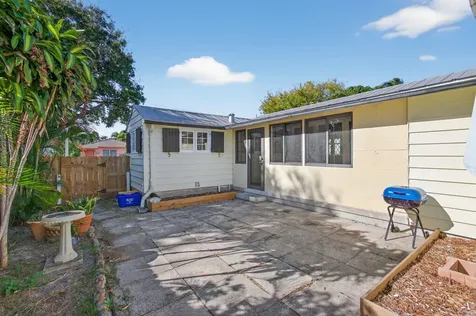 1122 N L Street Lake Worth Beach FL 33460