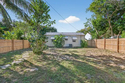 1122 N L Street Lake Worth Beach FL 33460