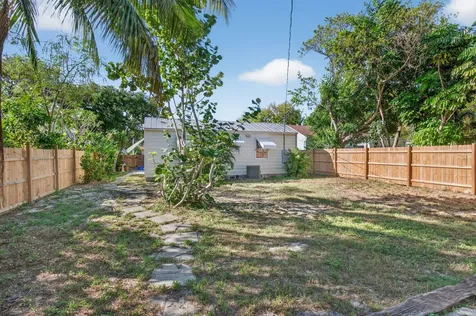 1122 N L Street Lake Worth Beach FL 33460