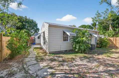 1122 N L Street Lake Worth Beach FL 33460